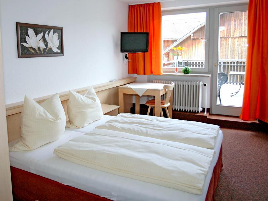 Gasthof Roessle Rieden am Forggensee Room photo